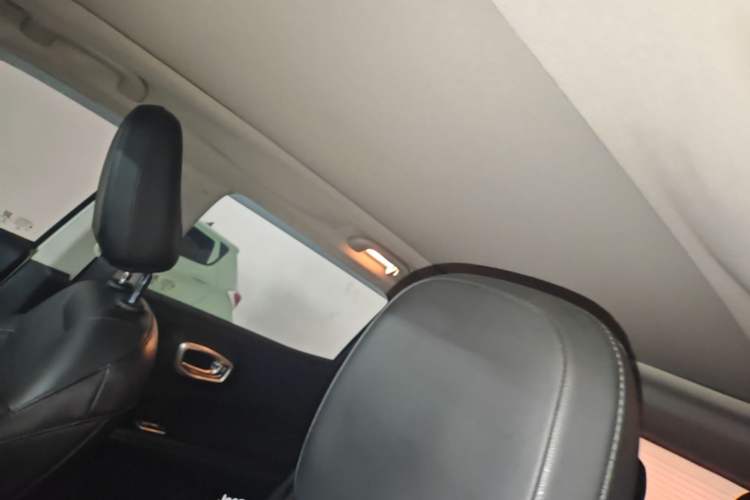 Used Jeep Compass 2017 200T Automatic Family Edition Headliner
