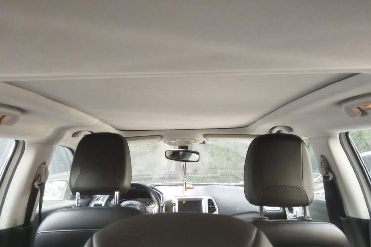 Used Jeep Compass 2017 200T Automatic Family Edition Headliner