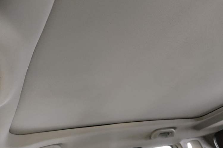Used Jeep Compass 2017 200T Automatic Family Edition Headliner