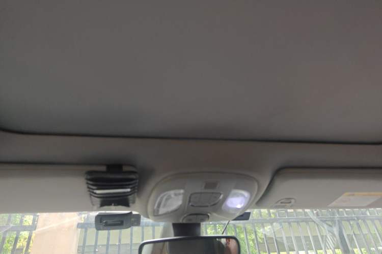 Used Jeep Compass 2017 200T Automatic Family Edition Headliner
