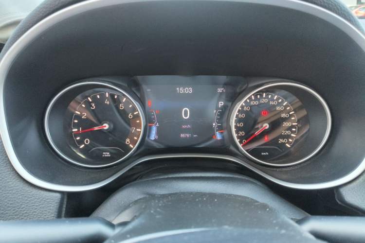 Used Jeep Compass 2017 200T Automatic Family Edition Instrument Cluster