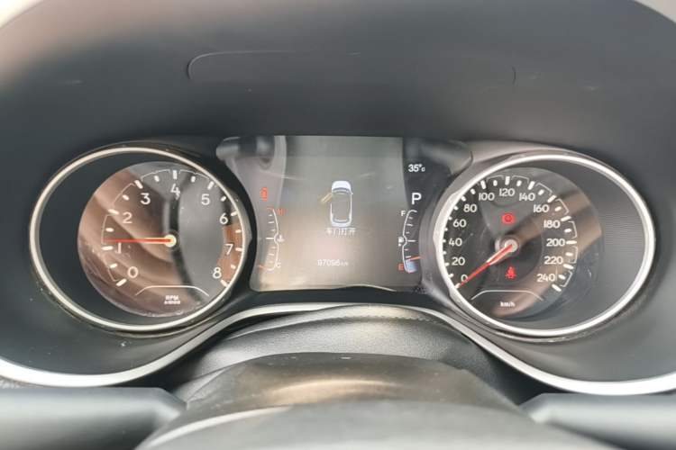 Used Jeep Compass 2017 200T Automatic Family Edition Instrument Cluster