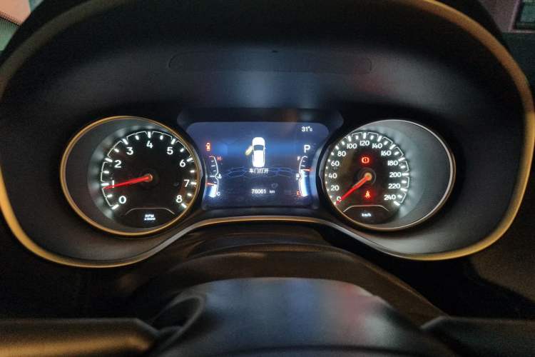 Used Jeep Compass 2017 200T Automatic Family Edition Instrument Cluster