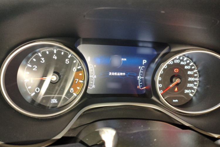 Used Jeep Compass 2017 200T Automatic Family Edition Instrument Cluster