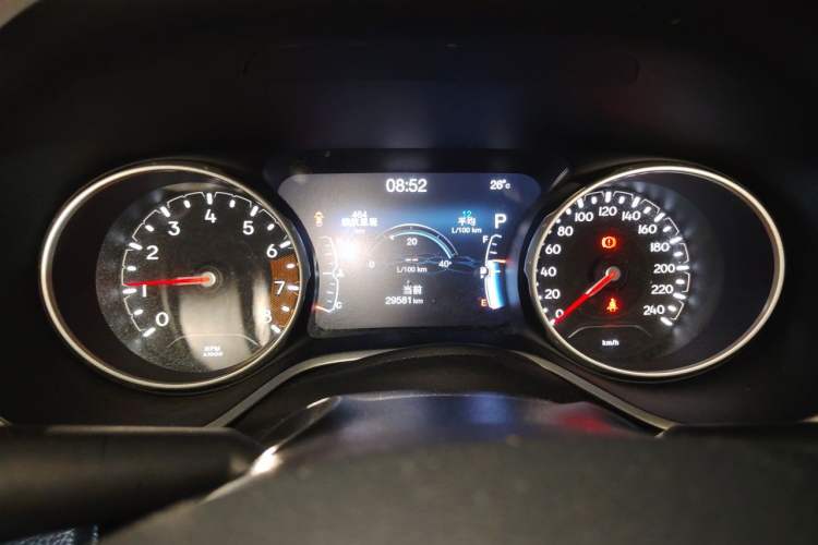 Used Jeep Compass 2017 200T Automatic Family Edition Instrument Cluster