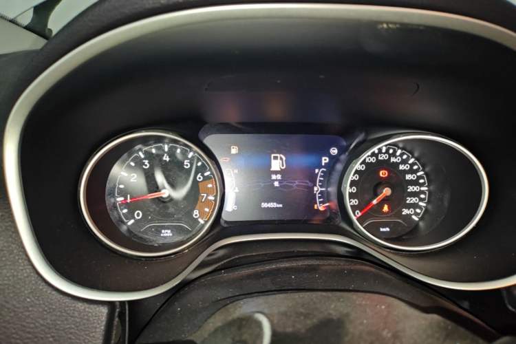 Used Jeep Compass 2017 200T Automatic Family Edition Instrument Cluster