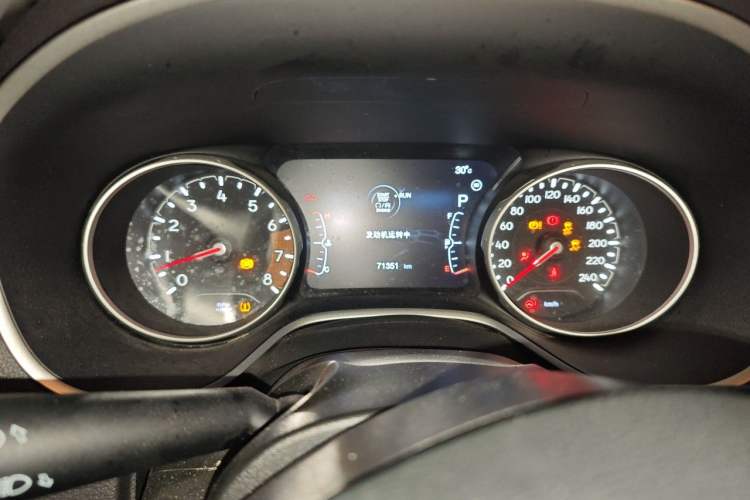 Used Jeep Compass 2017 200T Automatic Family Edition Instrument Cluster