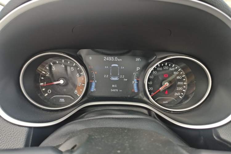 Used Jeep Compass 2017 200T Automatic Family Edition Instrument Cluster