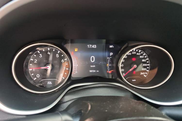 Used Jeep Compass 2017 200T Automatic Family Edition Instrument Cluster