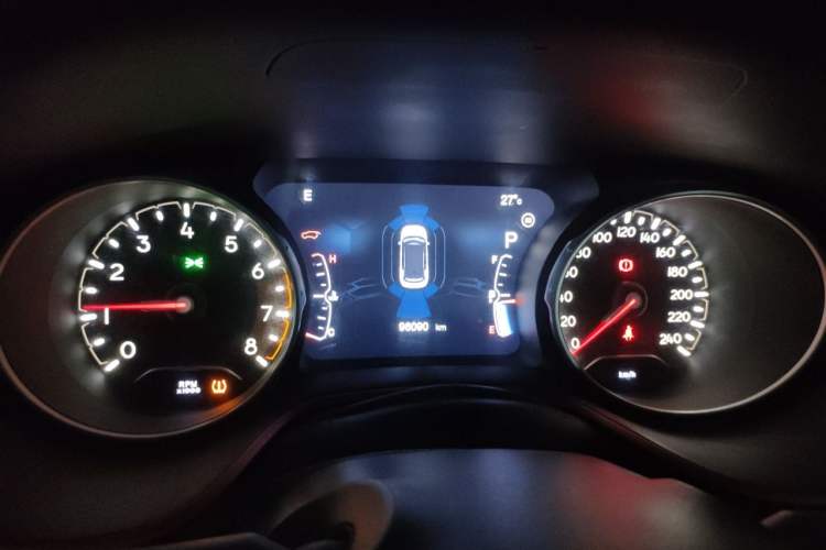 Used Jeep Compass 2017 200TS Automatic High-Performance All-Wheel Drive Edition Instrument Cluster