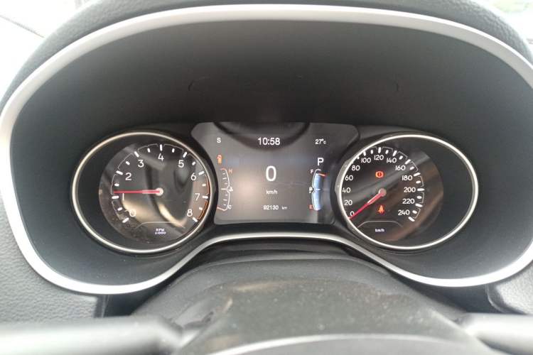 Used Jeep Compass 2017 200T Automatic Family Edition Instrument Cluster