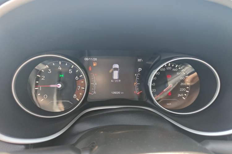 Used Jeep Compass 2017 200T Automatic Family Edition Instrument Cluster