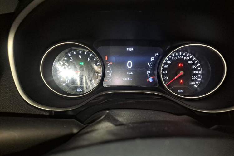 Used Jeep Compass 2017 200T Automatic Prestige Edition Instrument Cluster