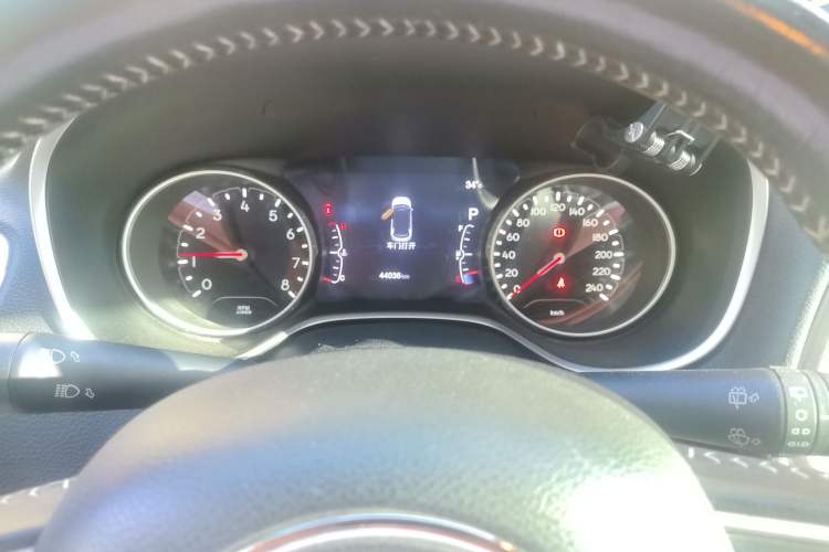 Used Jeep Compass 2017 200T Automatic Family Edition Instrument Cluster