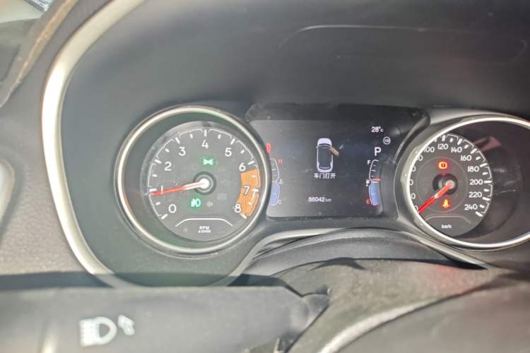 Used Jeep Compass 2017 200T Automatic Family Edition Instrument Cluster