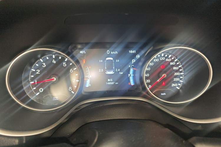 Used Jeep Compass 2017 200T Automatic Family Edition Instrument Cluster