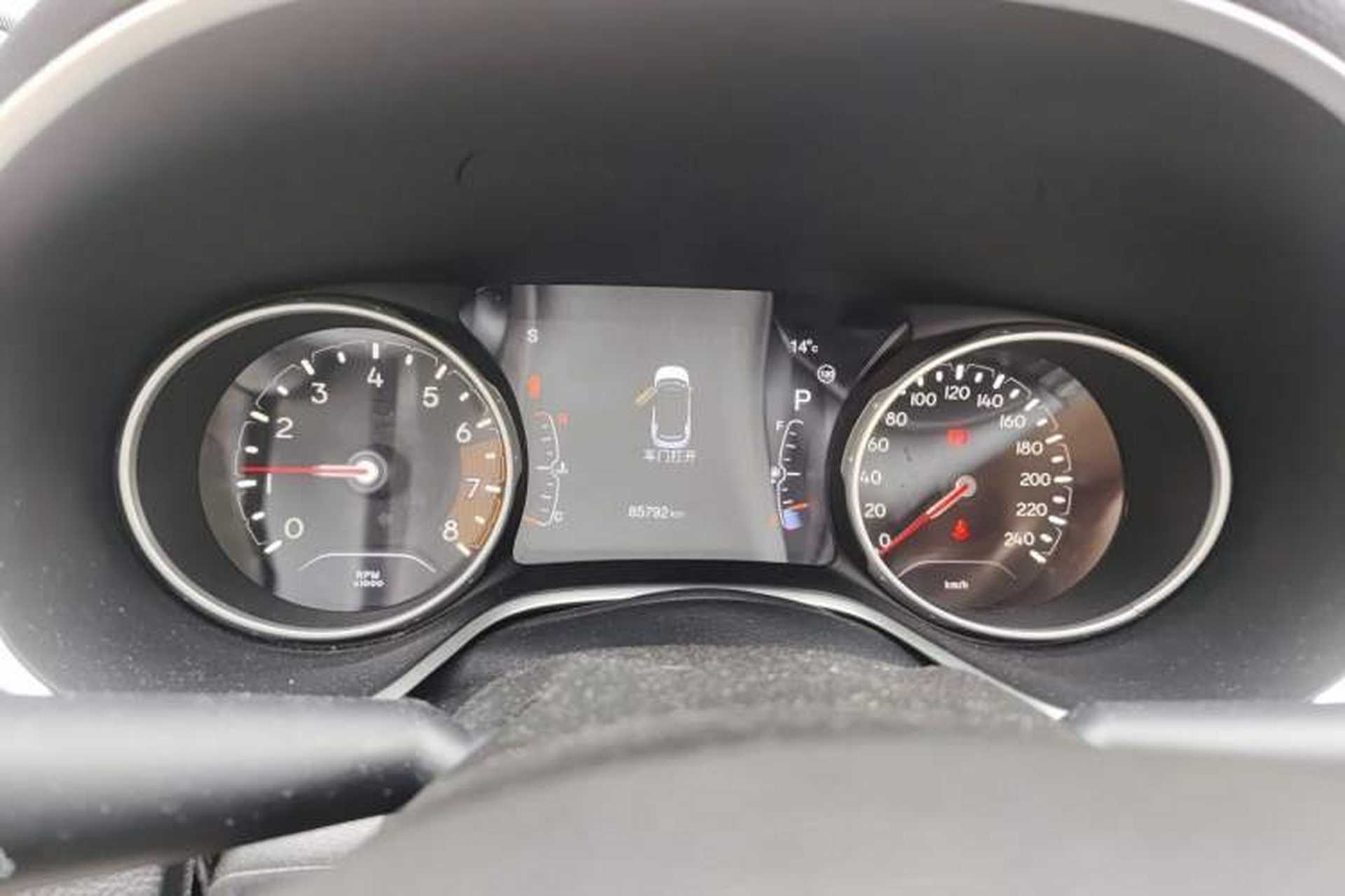 Used Jeep Compass 2017 200T Automatic Family Edition Instrument Cluster