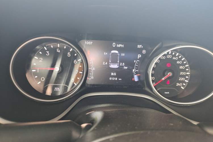 Used Jeep Compass 2017 200T Automatic Family Edition Instrument Cluster
