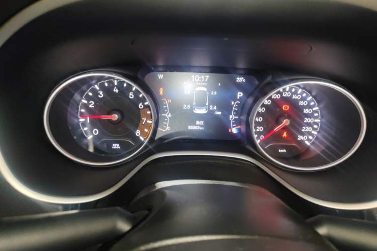 Used Jeep Compass 2017 200T Automatic Family Edition Instrument Cluster