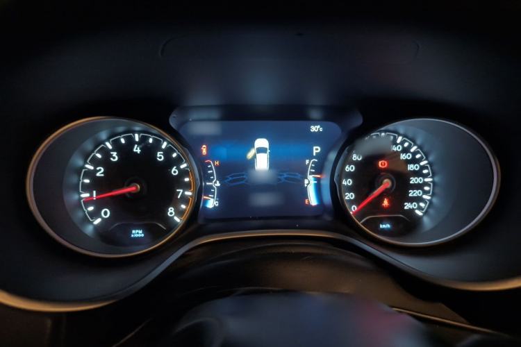 Used Jeep Compass 2017 200T Automatic Family Edition Instrument Cluster