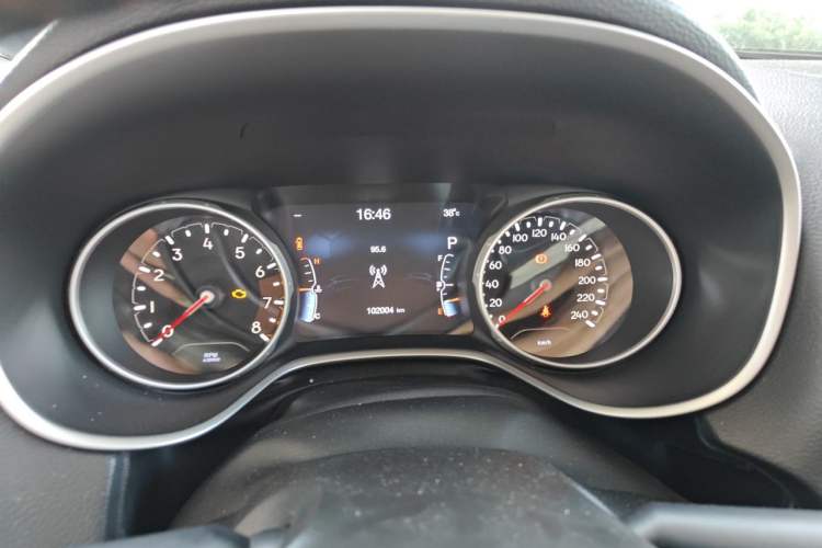 Used Jeep Compass 2017 200T Automatic Family Edition Instrument Cluster