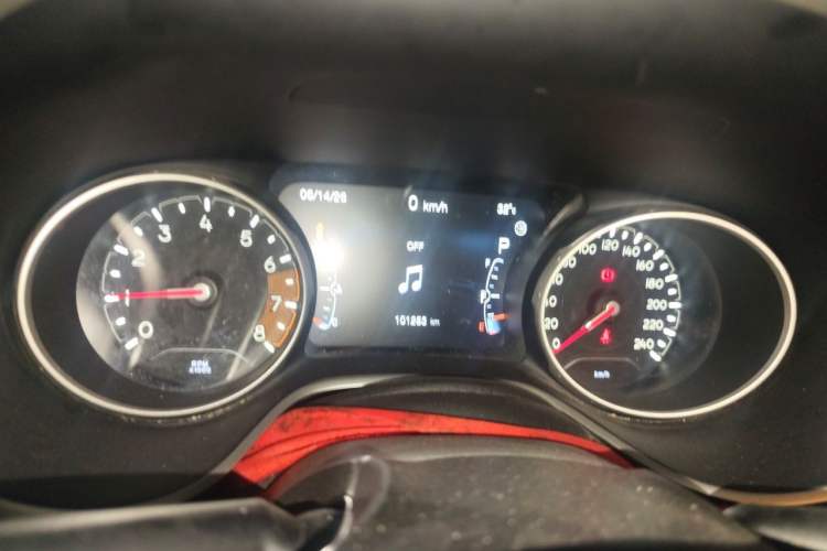 Used Jeep Compass 2017 200T Automatic Family Edition Instrument Cluster