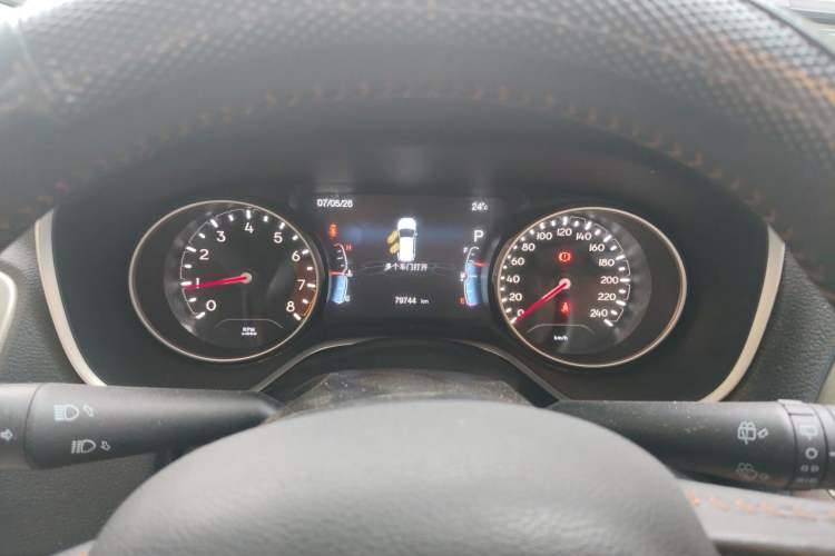 Used Jeep Compass 2017 200T Automatic Family Edition Instrument Cluster