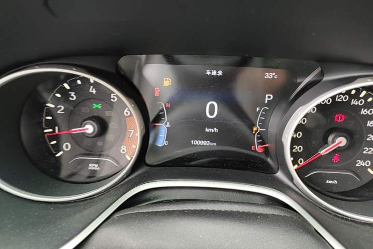 Used Jeep Compass 2017 200T Automatic Family Edition Instrument Cluster