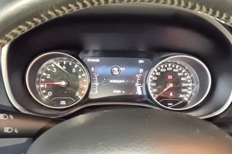 Used Jeep Compass 2017 200T Automatic Family Edition Instrument Cluster