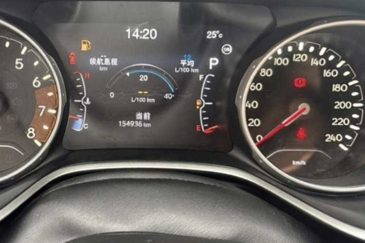 Used Jeep Compass 2017 200T Automatic Family Edition Instrument Cluster