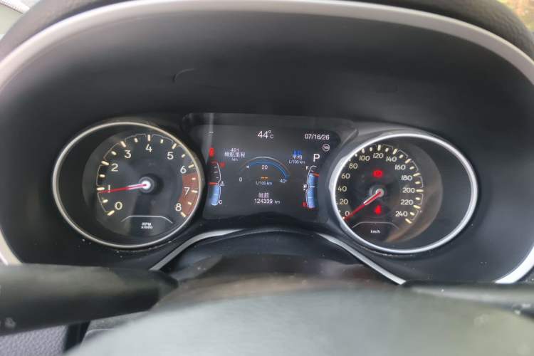 Used Jeep Compass 2017 200T Automatic Family Edition Instrument Cluster