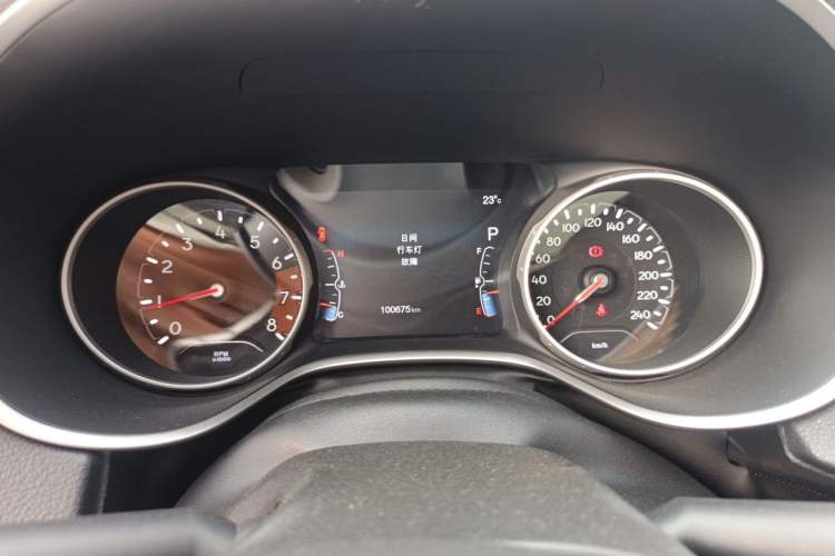 Used Jeep Compass 2017 200T Automatic Family Edition Instrument Cluster