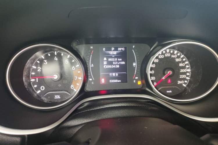 Used Jeep Compass 2017 200T Automatic Enjoyment Edition Instrument Cluster
