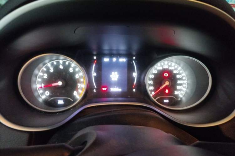 Used Jeep Compass 2017 200T Automatic Comfort Edition Instrument Cluster