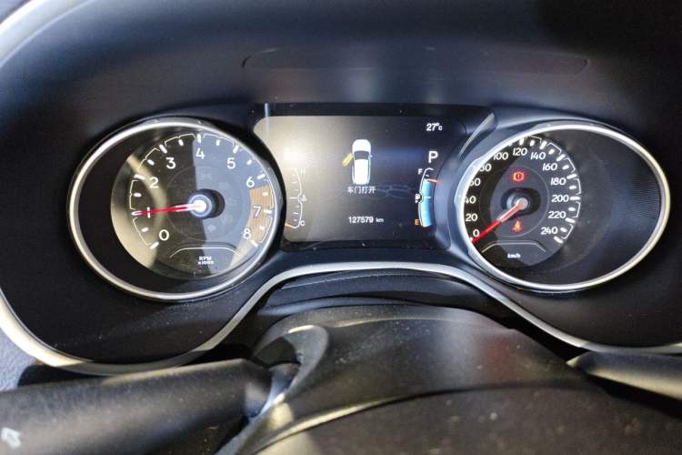 Used Jeep Compass 2017 200T Automatic Family Enjoyment Four-Wheel Drive Edition Instrument Cluster