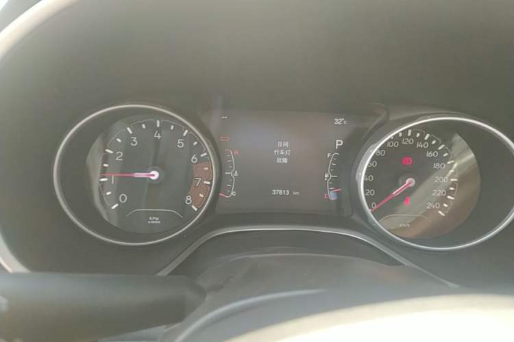 Used Jeep Compass 2017 200T Automatic Family Edition Instrument Cluster