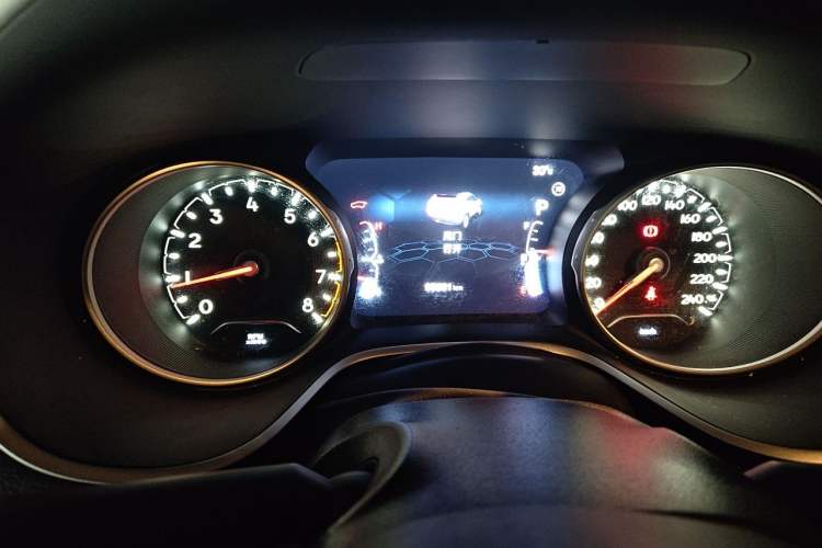 Used Jeep Compass 2017 200T Automatic Family Edition Instrument Cluster