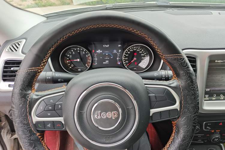 Used Jeep Compass 2017 200T Automatic Family Edition Instrument Cluster