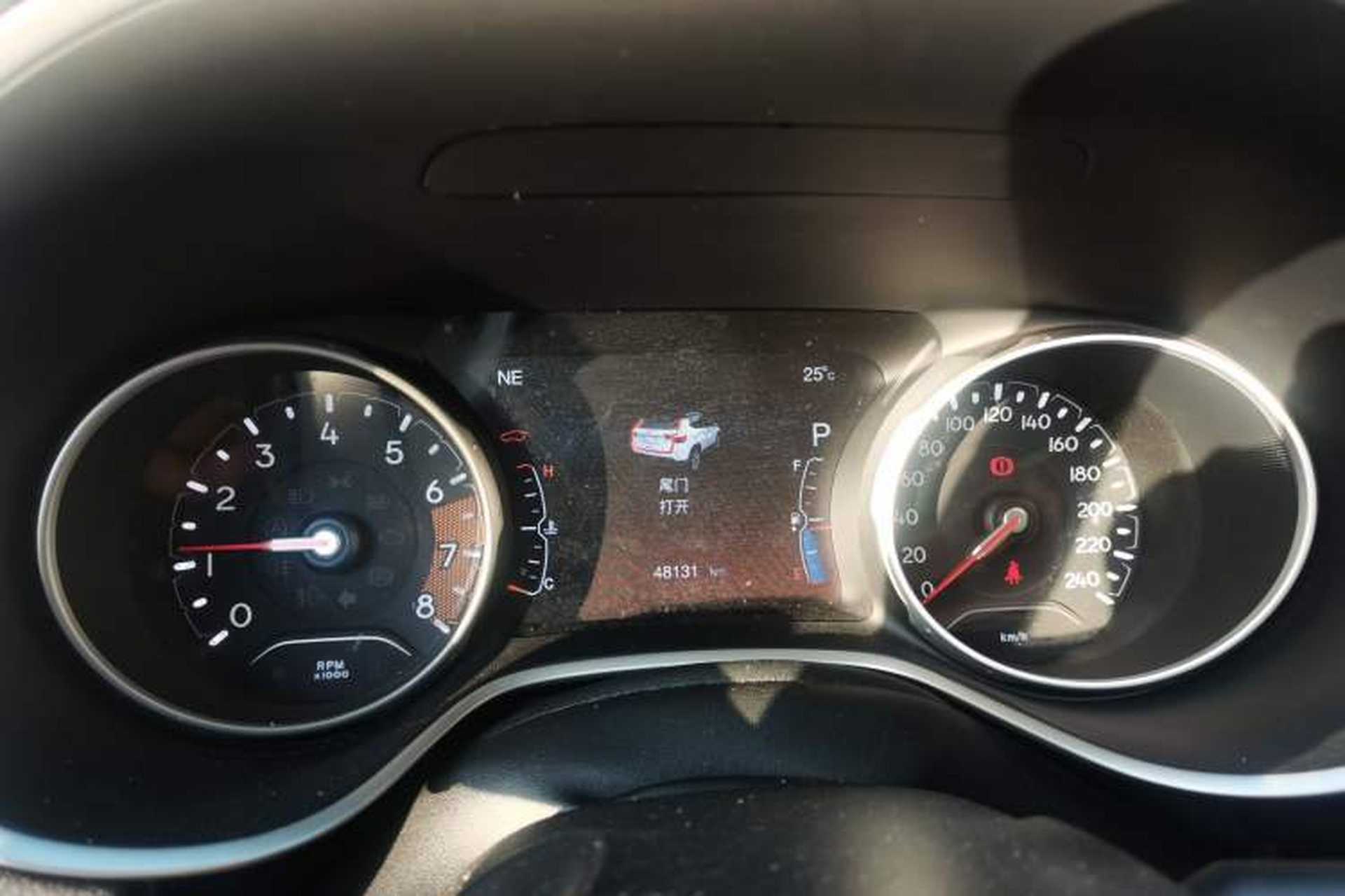 Used Jeep Compass 2017 200T Automatic Family Edition Instrument Cluster