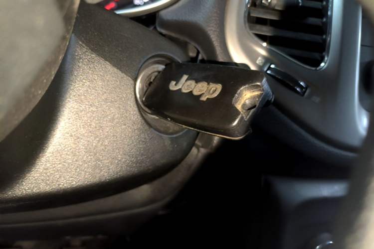 Used Jeep Compass 2017 200T Manual Enjoy Edition Interior 1