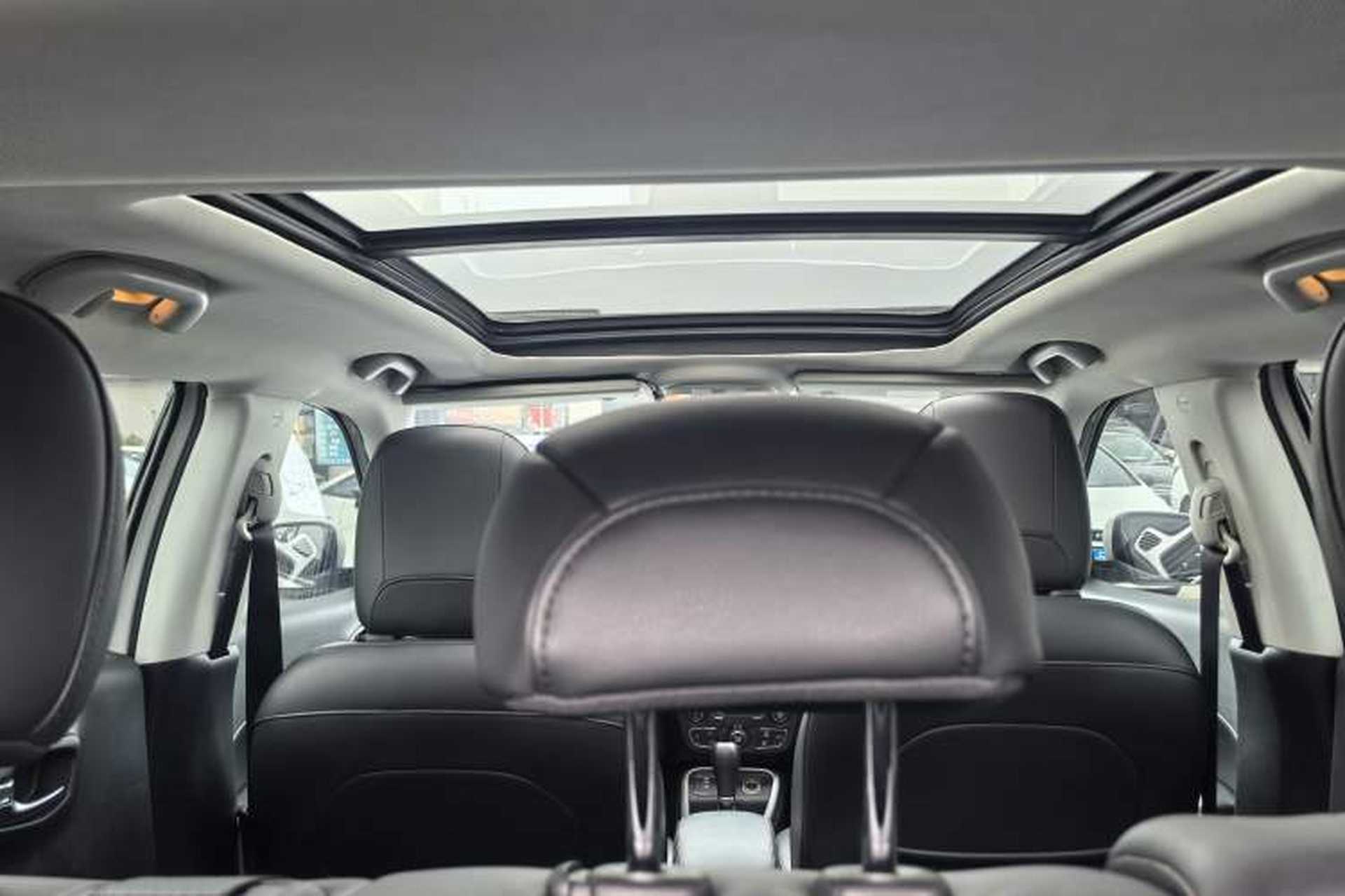 Used Jeep Compass 2017 200T Automatic Family Edition Interior 1