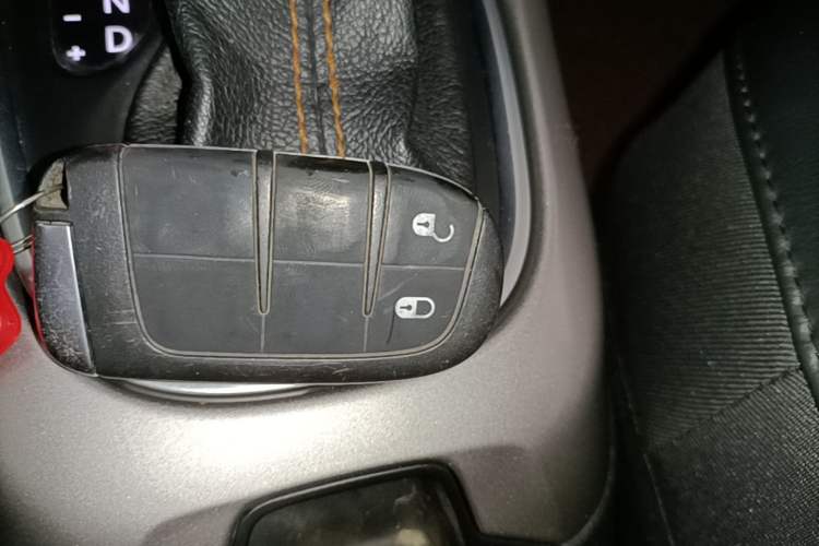 Used Jeep Compass 2017 200T Automatic Family Edition Interior 1