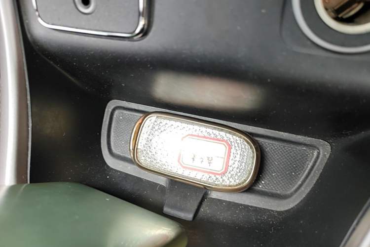 Used Jeep Compass 2017 200T Automatic Family Edition Interior 1