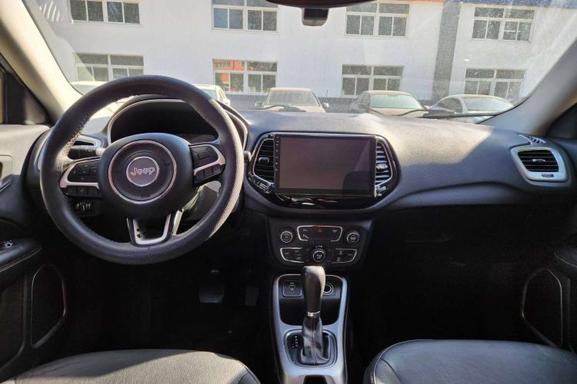 Used Jeep Compass 2017 200T Automatic Family Edition Interior 3