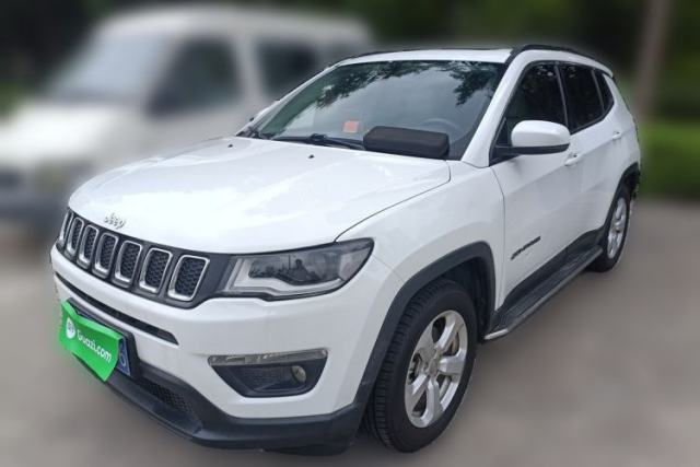 Ojetý Jeep Compass 2017 200T Automatic Enjoyment Version