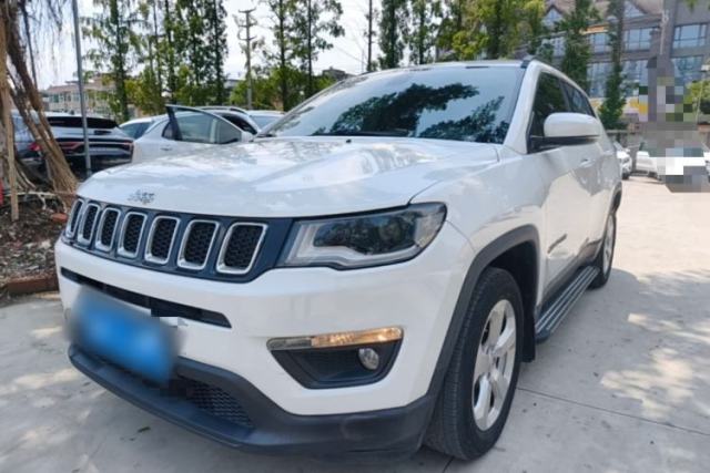 Jeep Compass 2017 200T Automatic Family Edition usado