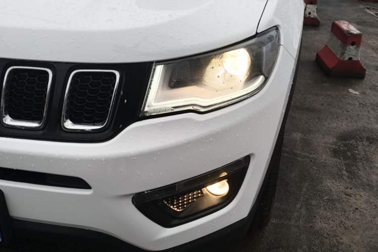 Used Jeep Compass 2017 200T Automatic Family Edition Left Front Headlight