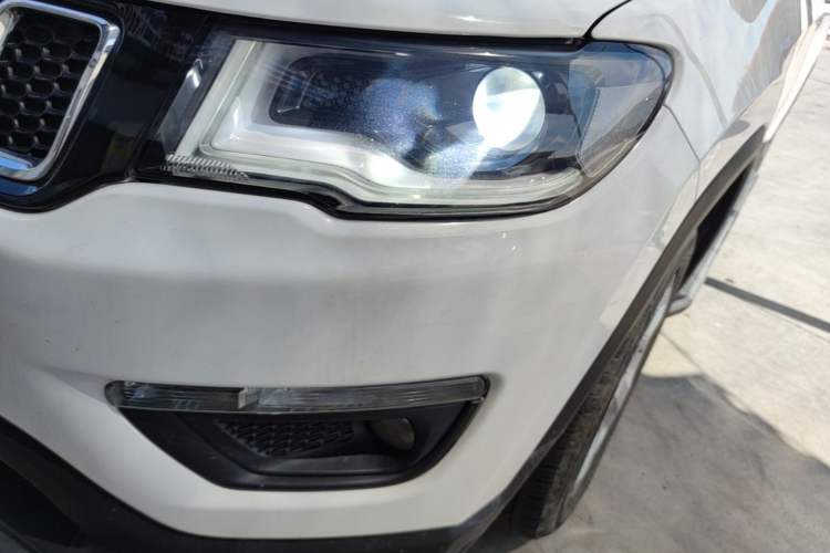 Used Jeep Compass 2017 200T Automatic Family Edition Left Front Headlight