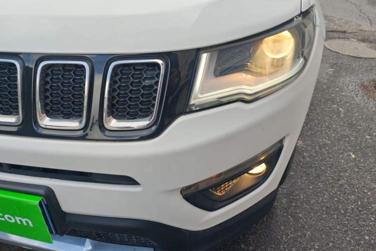 Used Jeep Compass 2017 200T Automatic Family Edition Left Front Headlight