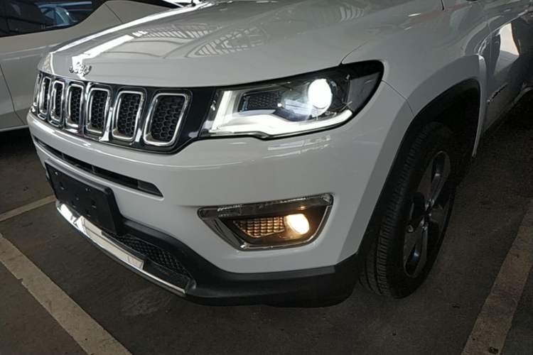 Used Jeep Compass 2017 200T Automatic Prestige Edition Left Front Headlight